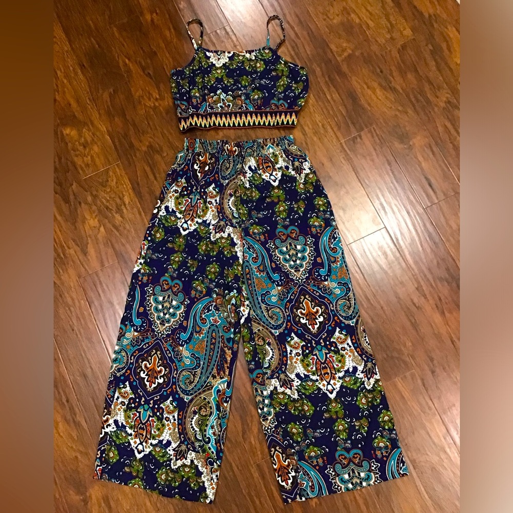 Bohemian Paisley Print Outfit